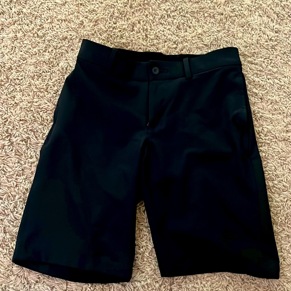 Nike golf shorts